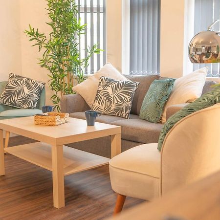 Principality Suites; Three Bed By Property Promise Cardiff Eksteriør bilde