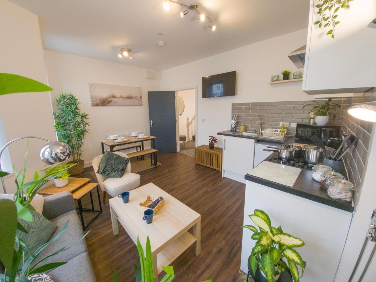 Principality Suites; Three Bed By Property Promise Cardiff Eksteriør bilde