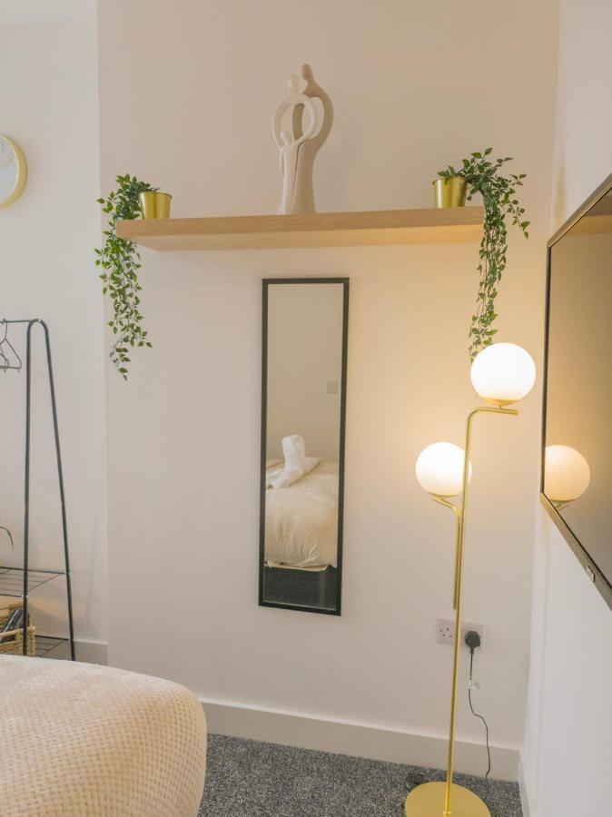 Principality Suites; Three Bed By Property Promise Cardiff Eksteriør bilde