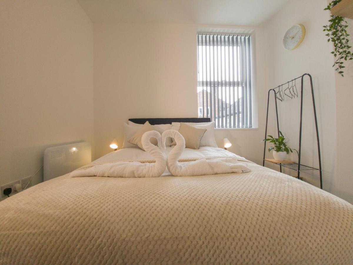 Principality Suites; Three Bed By Property Promise Cardiff Eksteriør bilde